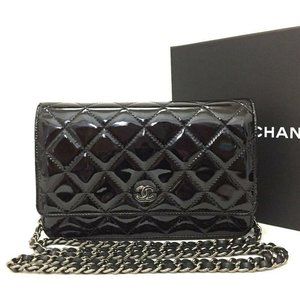 chanel patent wallet on chain